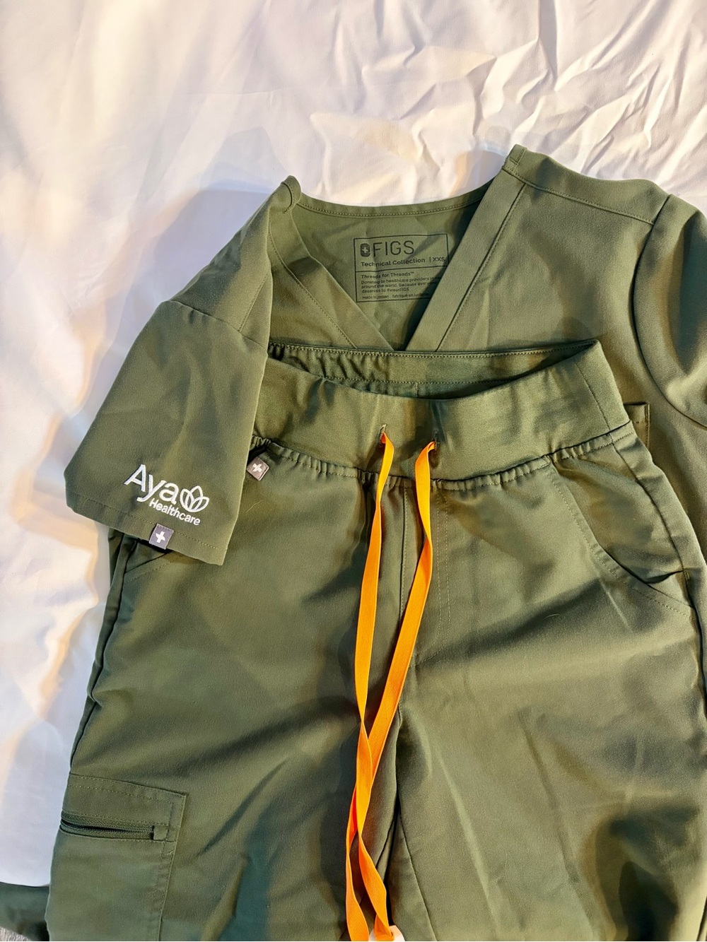 FIGS Olive Scrub Set with Orange Drawstrings XXS/P